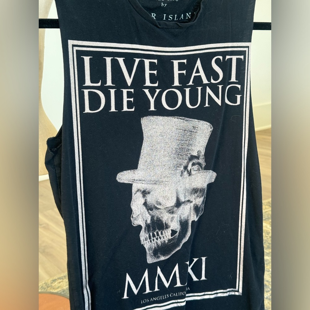 River island tee